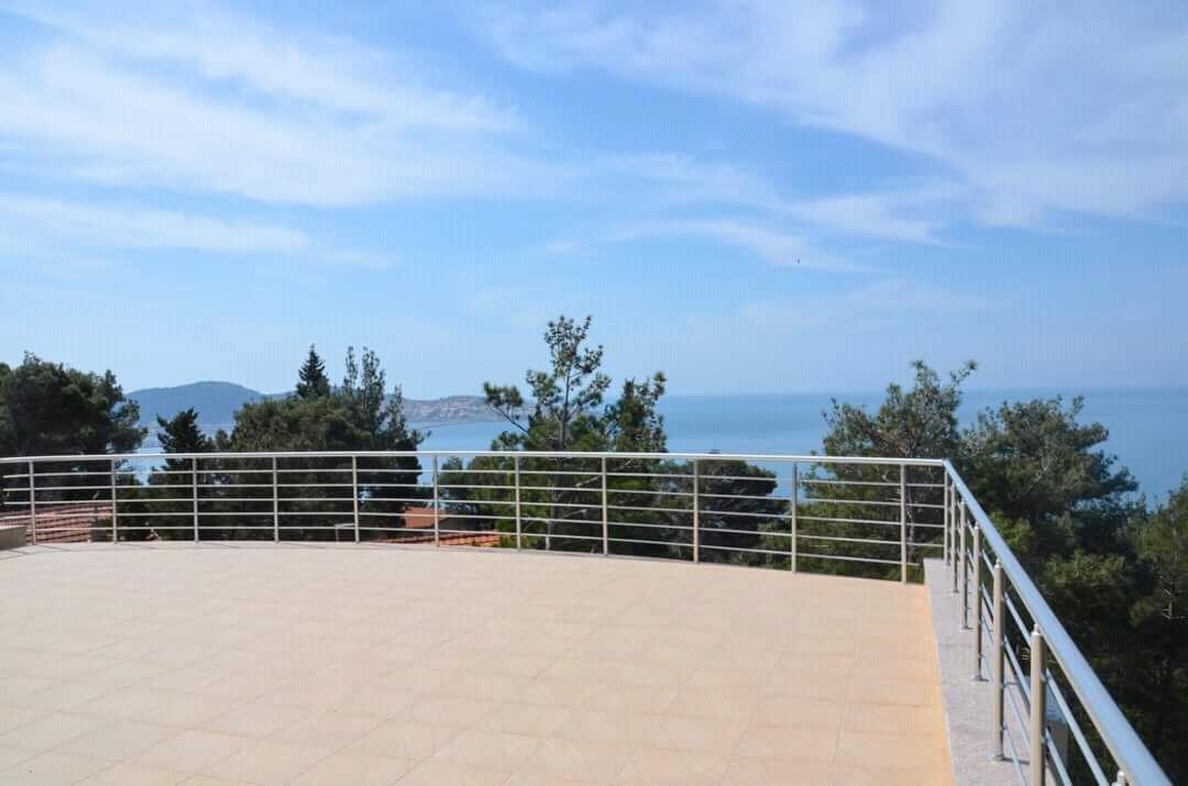 Villa Roan Bar Luaran gambar